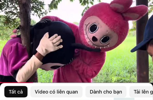 Cảnh giác với nội dung độc hại nhan nhản trên YouTube: Người lớn còn ớn lạnh, làm sao để trẻ không bị "tẩm" vào đầu những hình ảnh méo mó này?- Ảnh 3.