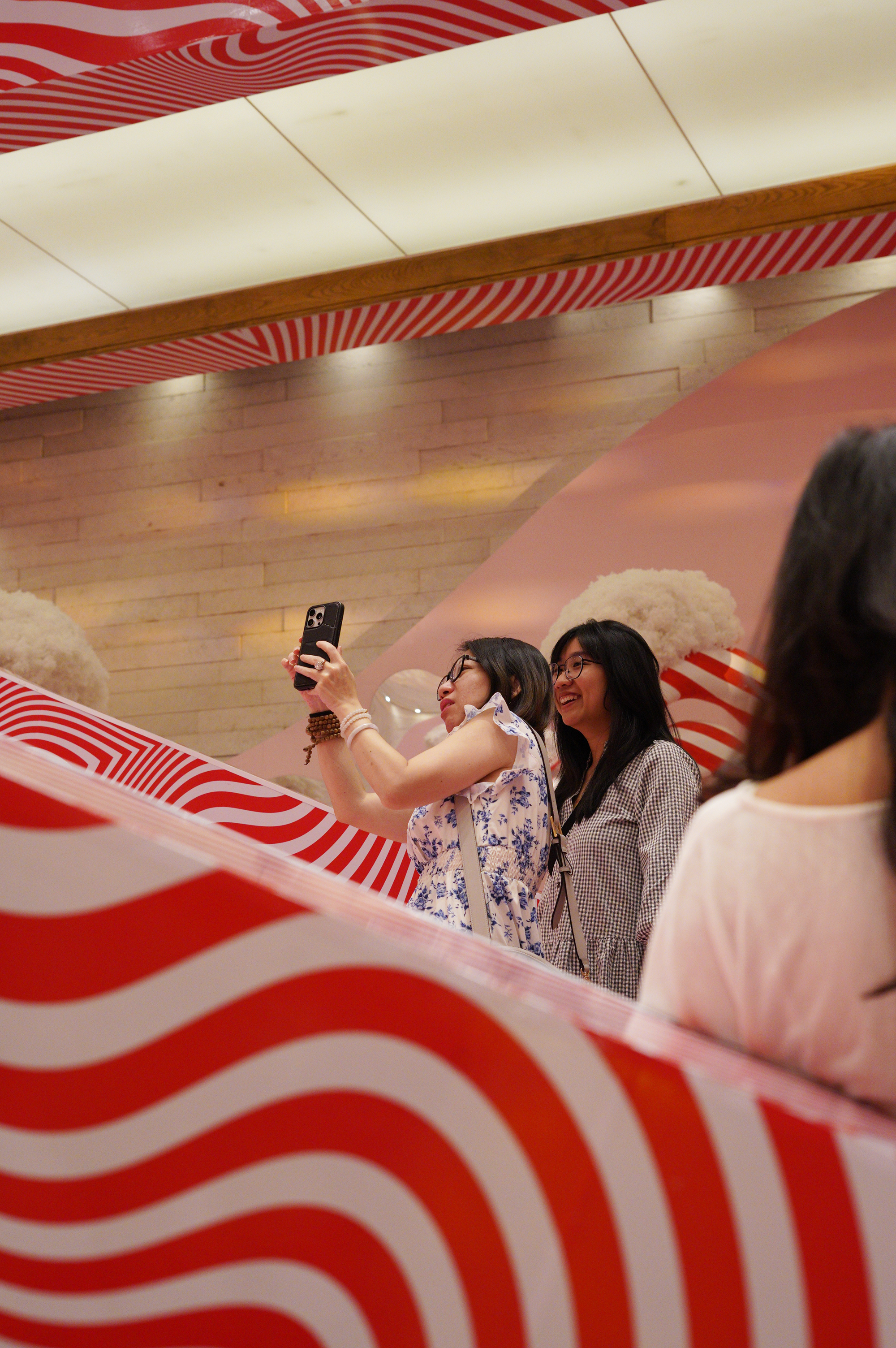 Cận cảnh qu&aacute;n c&agrave; ph&ecirc; Gi&aacute;ng sinh 200k ở TP.HCM, đ&aacute;ng th&igrave; thấy đ&aacute;ng nhưng trải nghiệm th&igrave; thật sự chưa xứng!- Ảnh 24.