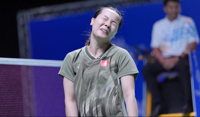 Thuỳ Linh - VĐV cầu lông Việt Nam bức xúc bị vì trọng tài xử ép tại SEA Games 33- Ảnh 1.