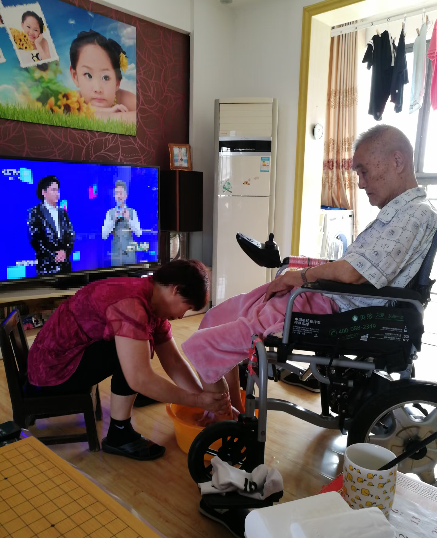 Giúp việc cho cụ ông 70 tuổi, lương 50 triệu/tháng nhưng hết sức vì nhu cầu quá cao của 3 cô con dâu- Ảnh 1.