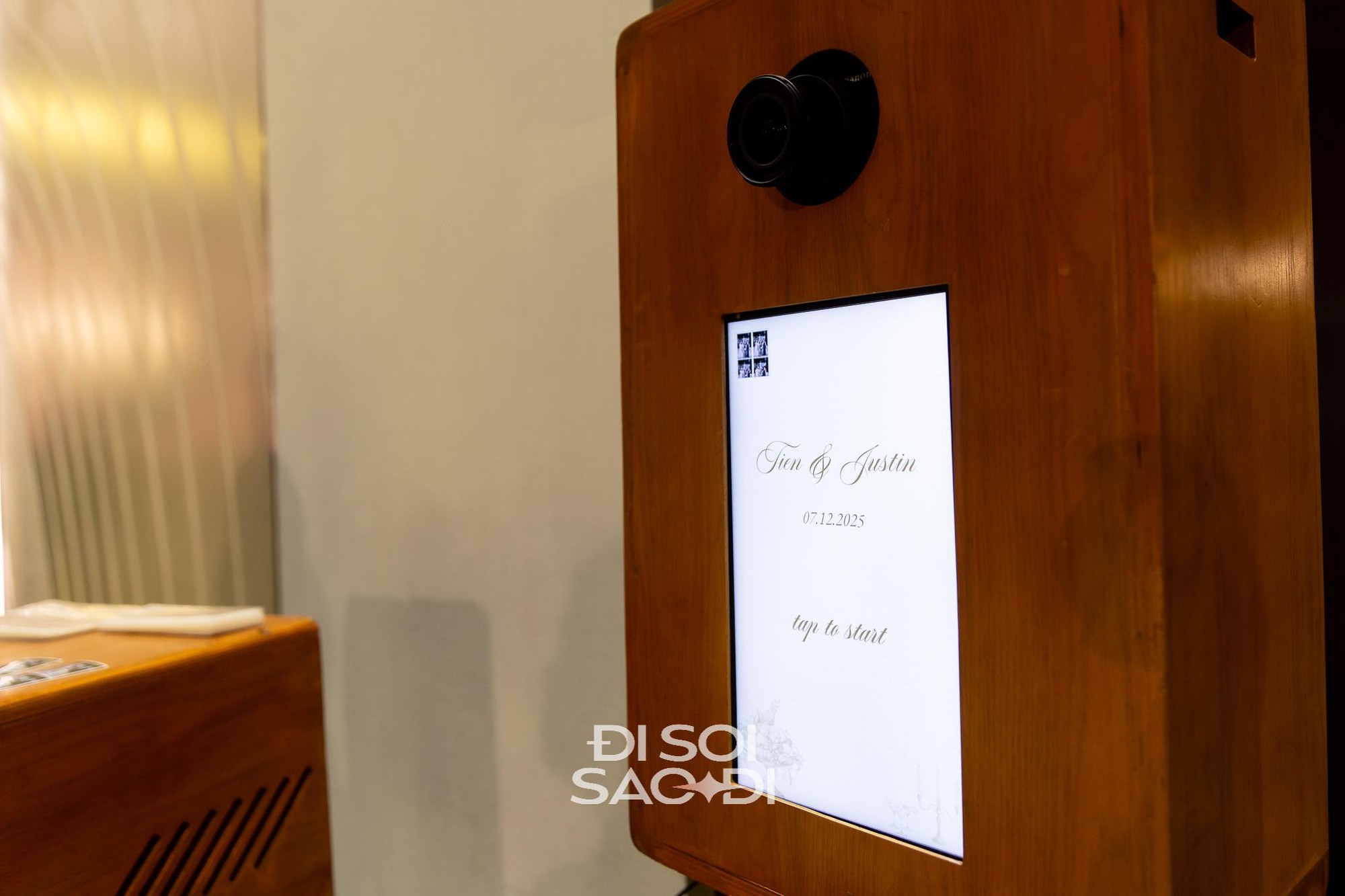 Đến chịu Tiên Nguyễn: Đám cưới concept kiến trúc Phục Hưng nhưng phục vụ gắp thú bông và chụp photobooth- Ảnh 13.