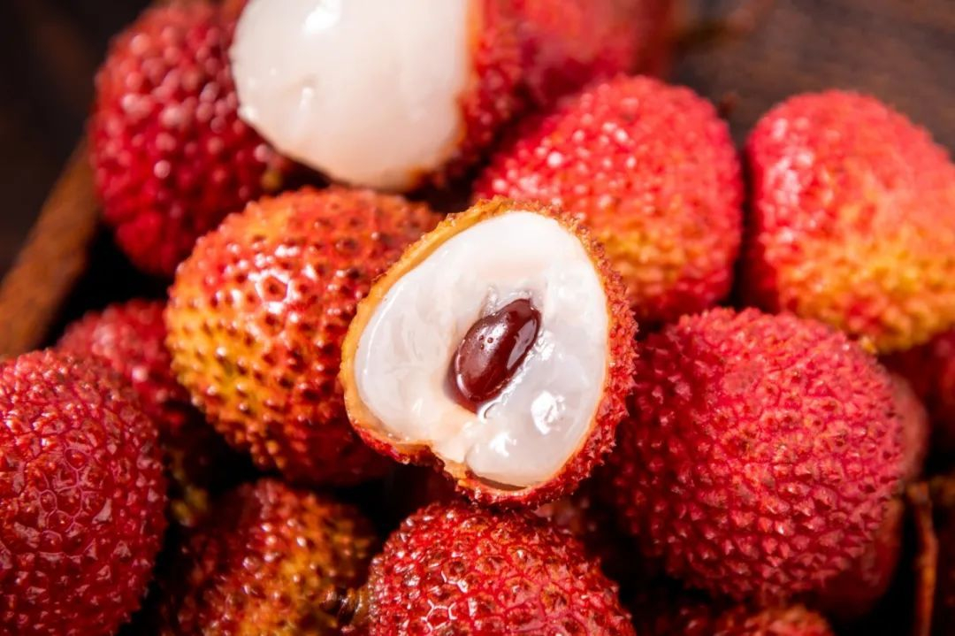 Ngày càng nhiều người tử vong vì bệnh tiểu đường, bác sĩ cảnh báo: Thà uống nước cầm hơi còn hơn ăn 3 loại bữa tối này- Ảnh 1.