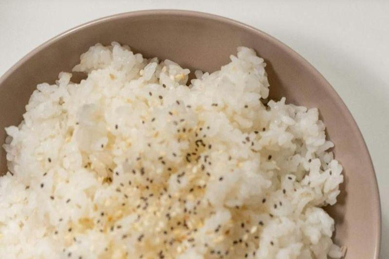 Ngày càng nhiều người tử vong vì bệnh tiểu đường, bác sĩ cảnh báo: Thà uống nước cầm hơi còn hơn ăn 3 loại bữa tối này- Ảnh 2.