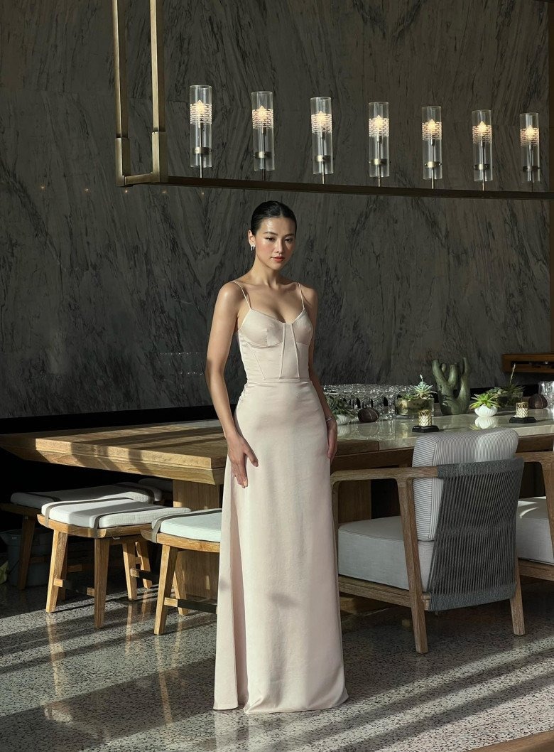 Mỹ nhân được nhiều người “hỏi thăm” nhất tại đám cưới nhà tỷ phú Johnathan Hạnh Nguyễn- Ảnh 6. Mỹ nhân được nhiều người “hỏi thăm” nhất tại đám cưới nhà tỷ phú Johnathan Hạnh Nguyễn- Ảnh 6.