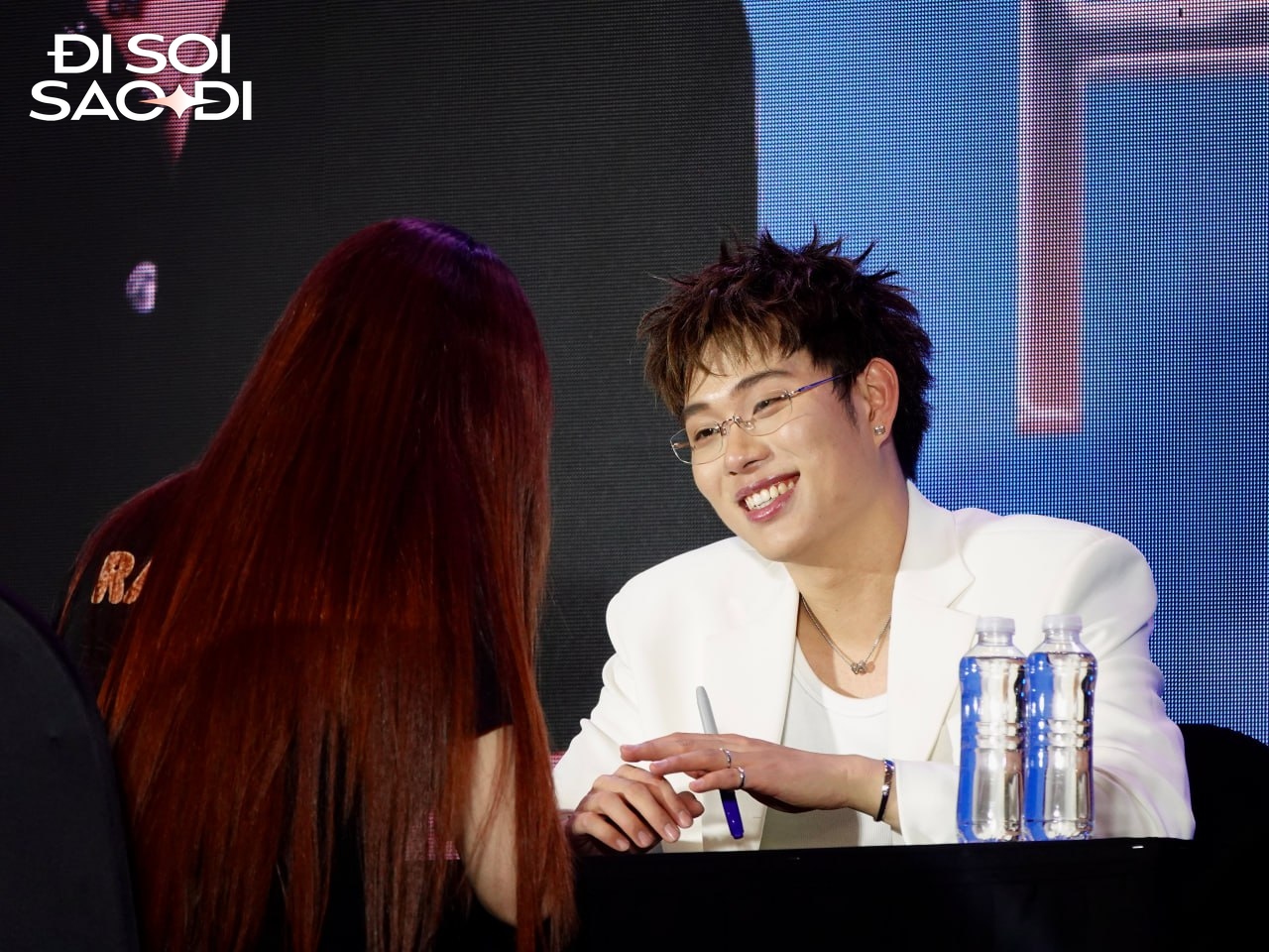 Dương Domic hậu tình tứ với Linh Ka ở Pháp: Làm đủ mọi cách để xoa dịu fan- Ảnh 5.