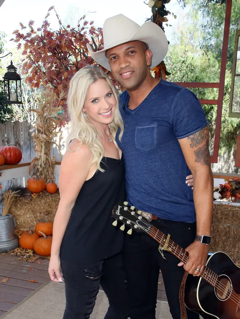 Nữ diễn viên qua đời sau 7 năm bị ung thư trực tràng- Ảnh 3. Nữ diễn viên qua đời sau 7 năm bị ung thư trực tràng- Ảnh 3.