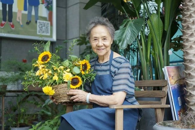 Mỹ nhân Tây Du Ký 87 tuổi vẫn có dáng đi nhanh nhẹn, dung nhan tươi tắn - cả đời không ngừng làm 1 việc để trẻ trung- Ảnh 6.