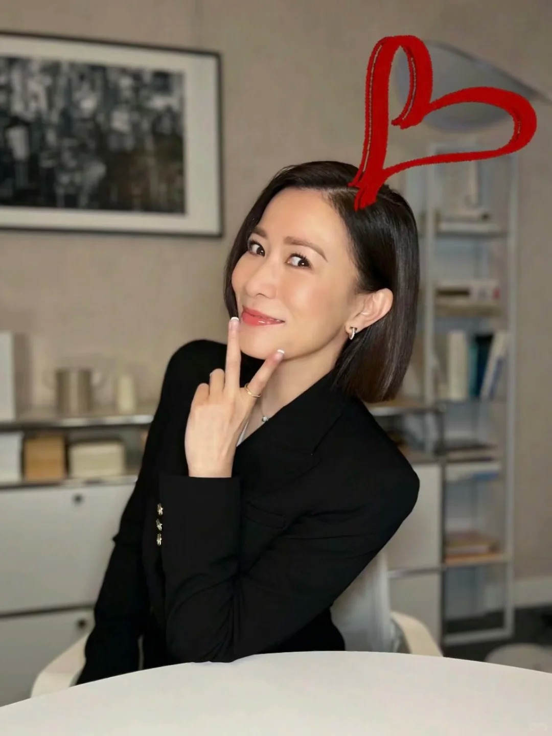 Bên trong căn hộ có giá thuê 1 tỷ mỗi tháng của quý cô độc thân nổi tiếng nhất Hong Kong- Ảnh 22.