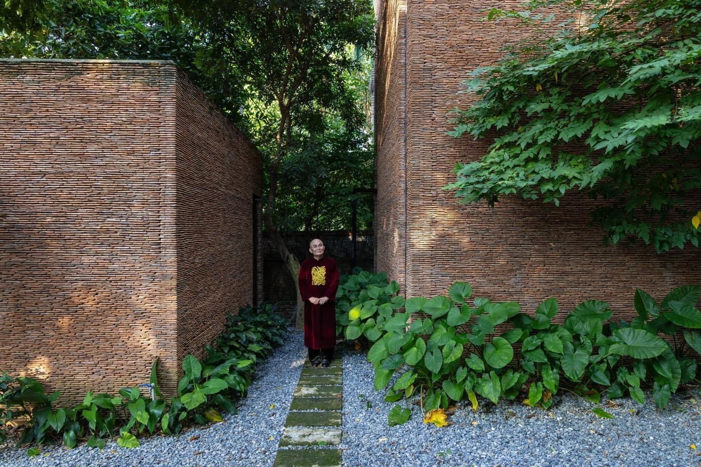 Chiếc xe gây sốt của "Vua hài đất Bắc" Xuân Hinh- Ảnh 3.