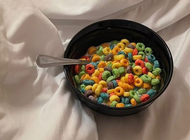 6 món phụ nữ thèm mấy cũng đừng dùng làm bữa sáng kẻo "tăng cân vùn vụt", già nhanh, dễ mãn kinh sớm- Ảnh 2. 6 món phụ nữ thèm mấy cũng đừng dùng làm bữa sáng kẻo "tăng cân vùn vụt", già nhanh, dễ mãn kinh sớm- Ảnh 2.