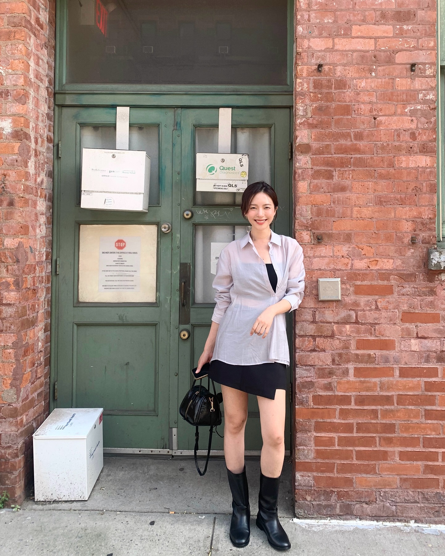 Không thích đi giày cao gót, nàng cao khiêm tốn nhất định phải có 5 mẫu giày bệt tôn dáng- Ảnh 3. Không thích đi giày cao gót, nàng cao khiêm tốn nhất định phải có 5 mẫu giày bệt tôn dáng- Ảnh 3.