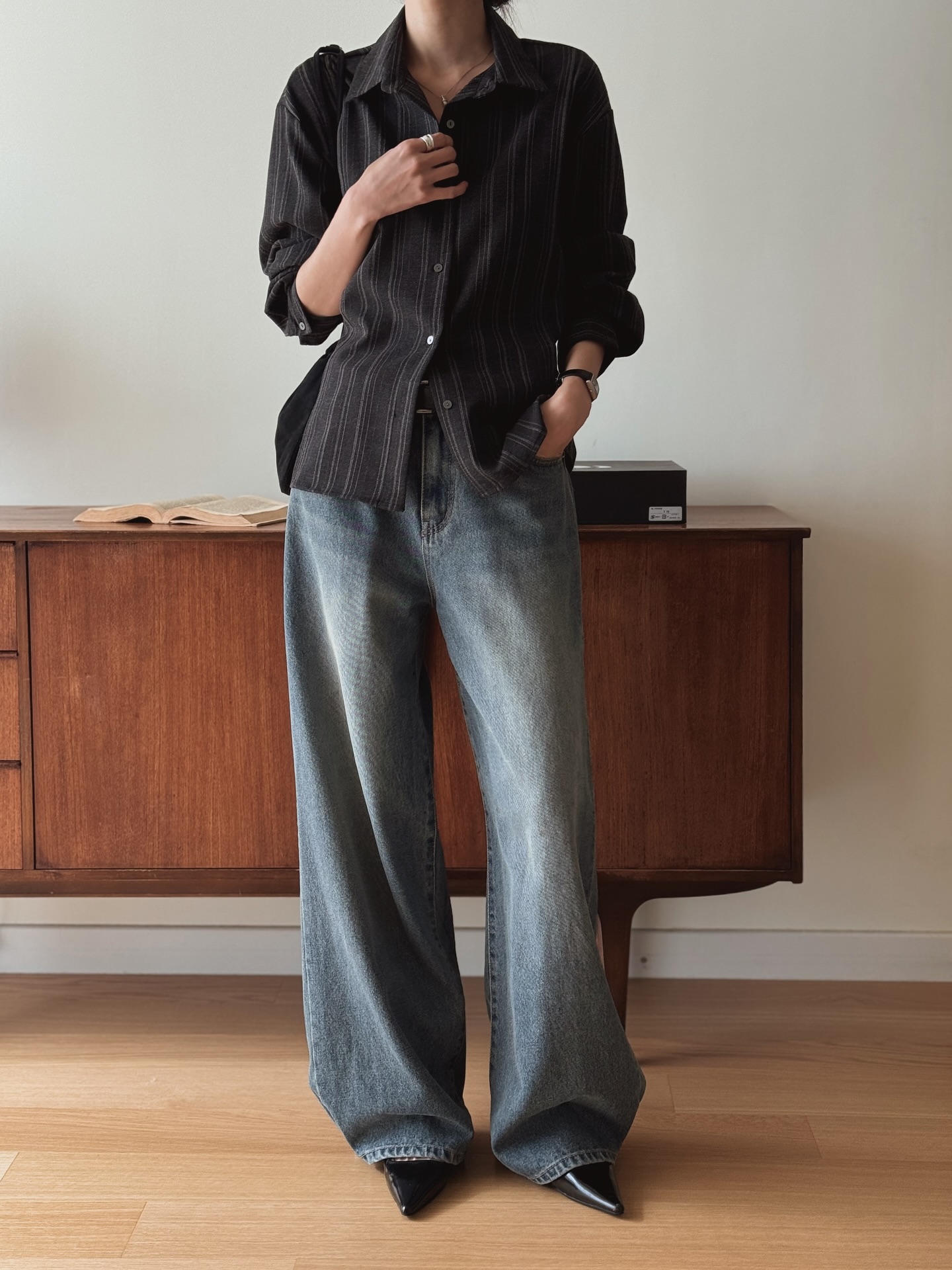 Không thích đi giày cao gót, nàng cao khiêm tốn nhất định phải có 5 mẫu giày bệt tôn dáng- Ảnh 7. Không thích đi giày cao gót, nàng cao khiêm tốn nhất định phải có 5 mẫu giày bệt tôn dáng- Ảnh 7.