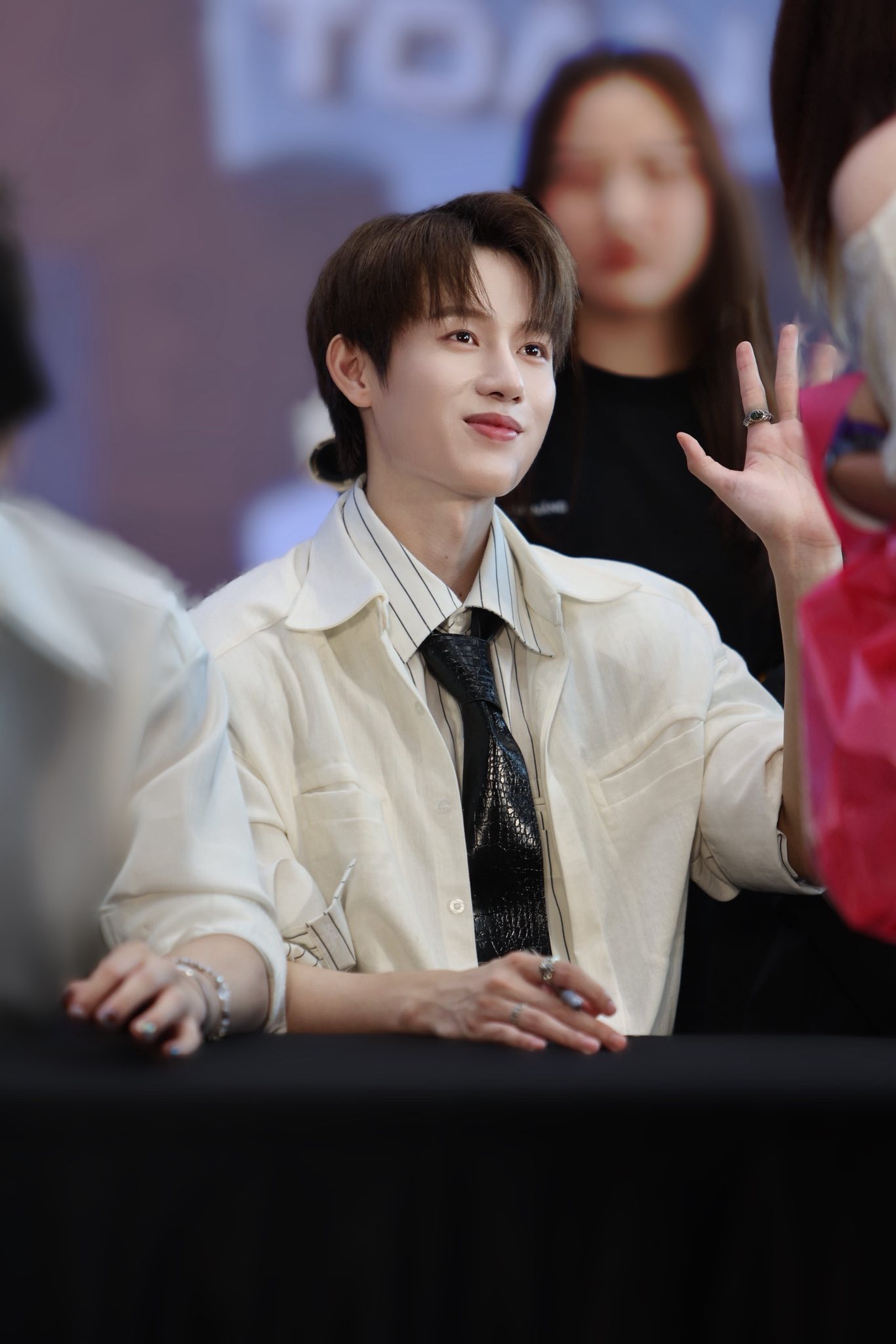 Ai cũng phải công nhận mỹ nam Vbiz này đẹp không góc chết, ngay cả khi ngủ cũng khiến người ta phát hờn- Ảnh 8.