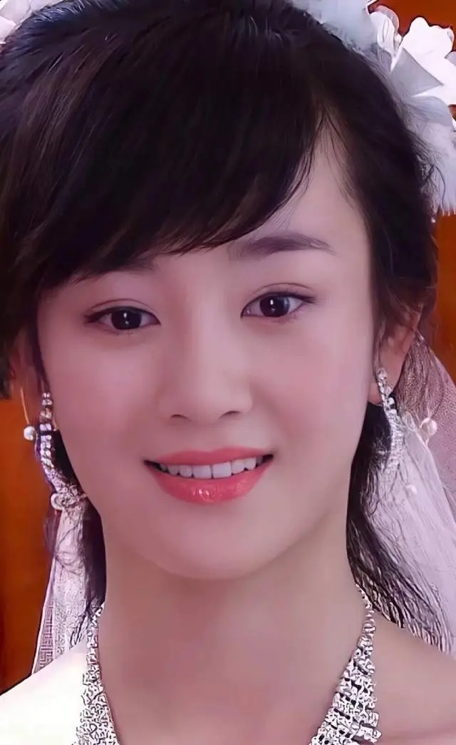 Tiểu tam bị huỷ hoại toàn bộ nhan sắc giờ sống ra sao?- Ảnh 3. Tiểu tam bị huỷ hoại toàn bộ nhan sắc giờ sống ra sao?- Ảnh 3.