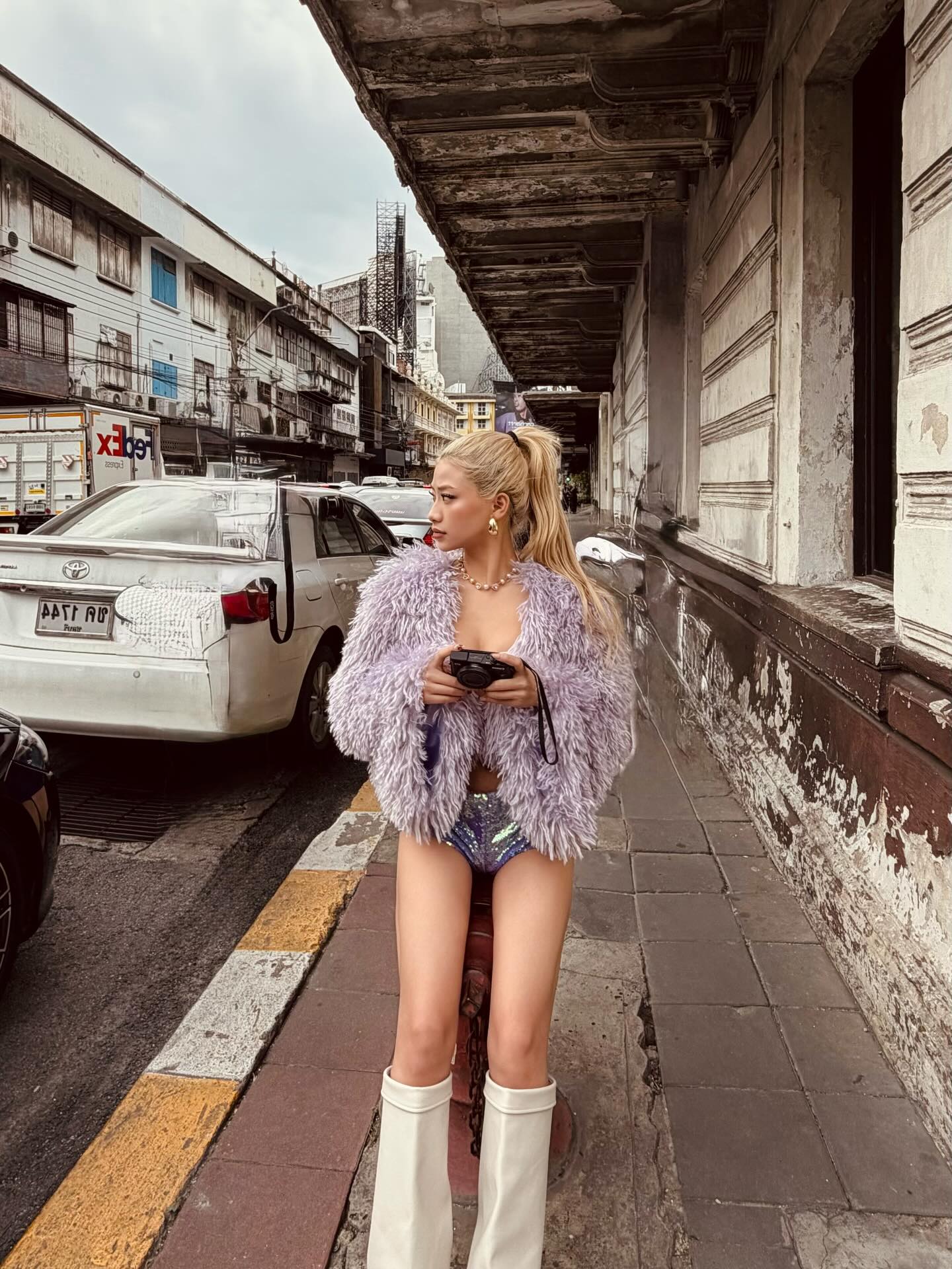 Louis Phạm diện áo phông cũng sexy hết nấc, liên tục Louis Phạm diện áo phông cũng sexy hết nấc, liên tục