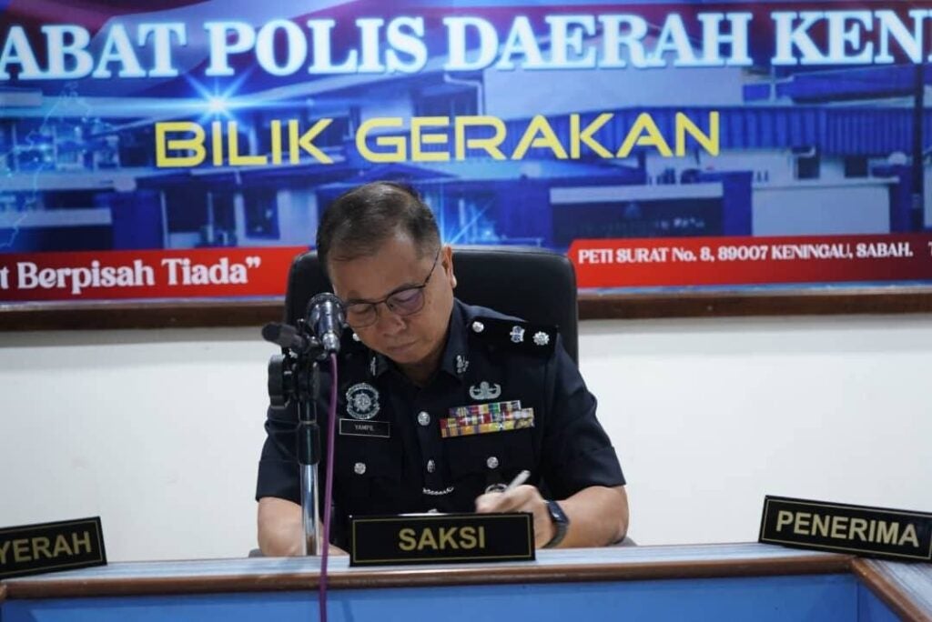 2 cậu bé rủ nhau chơi trốn tìm, 1 nạn nhân tử vong, cảnh sát tìm thấy 14 vết đạn trên thi thể- Ảnh 2.