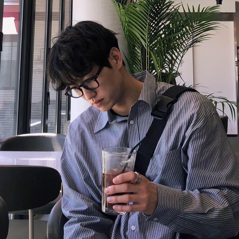 Trong tiếng Việt, có một từ càng nói càng thiếu hiếu đạo với cha mẹ- Ảnh 1.