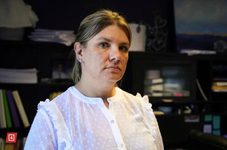 Khi “tấm lòng vàng” hóa thành siêu xe, biệt thự, sống sang chảnh ngút ngàn: Những cú "phốt" từ thiện gây chấn động- Ảnh 1. Khi “tấm lòng vàng” hóa thành siêu xe, biệt thự, sống sang chảnh ngút ngàn: Những cú "phốt" từ thiện gây chấn động- Ảnh 1.