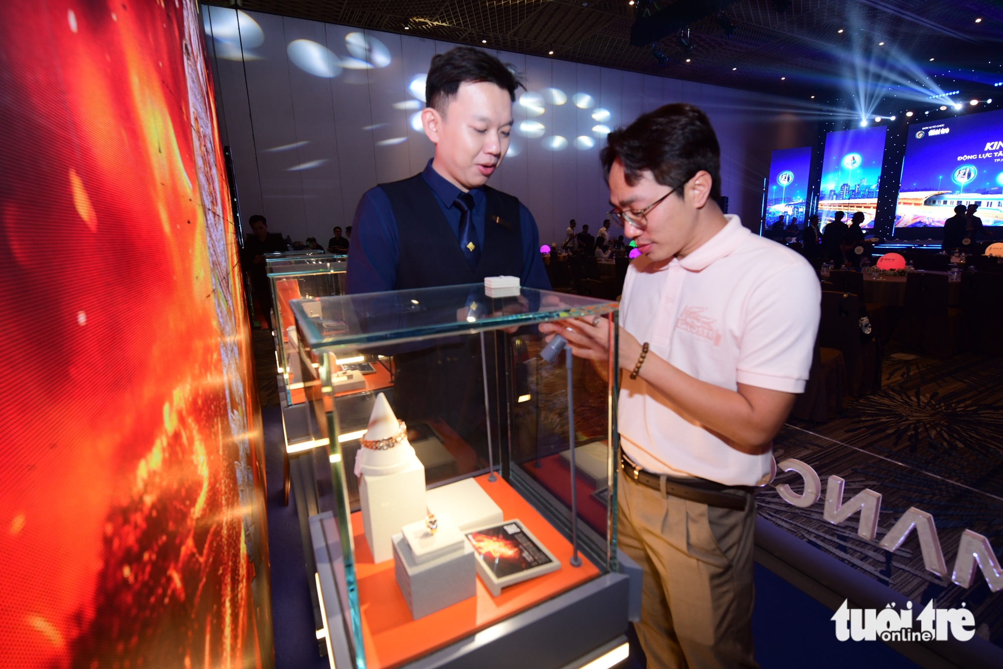 Kinh tế Lifestyle: từ tiêu dùng 'cho đủ sống' sang tiêu dùng để khẳng định phong cách sống- Ảnh 1. Kinh tế Lifestyle: từ tiêu dùng 'cho đủ sống' sang tiêu dùng để khẳng định phong cách sống- Ảnh 1.