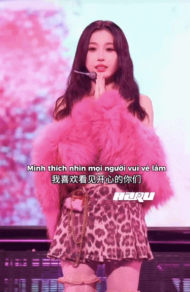 Giọt nước mắt của mỹ nhân bị ghét nhất 2025 bị chê giả tạo, chỉ là "mồi câu thương hại"- Ảnh 1.