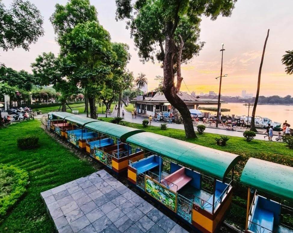 Công viên "cổ" giữa Hà Nội đang được quan tâm: Giáp 4 mặt phố lớn, từng có phương án cải tạo với 1500 tỷ- Ảnh 10. Công viên