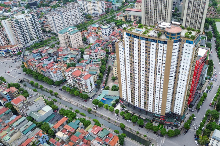 Ngân hàng dừng gói vay cho người trẻ mua nhà, giấc mơ an cư thêm xa vời- Ảnh 1.