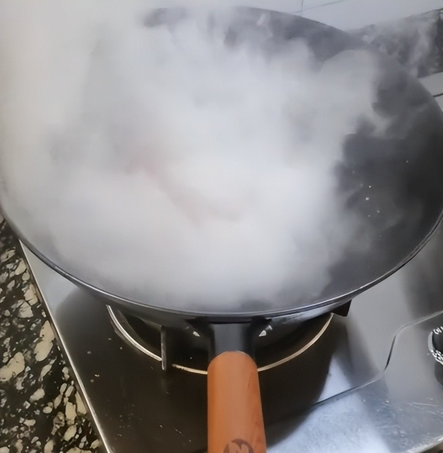 6 thói quen xào nấu tưởng vô hại nhưng đang âm thầm hủy hoại bạn mỗi ngày- Ảnh 6.