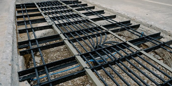 Phát minh có thể thay đổi tương lai ngành vận tải: xe điện vừa sạc vừa đi ở tốc độ 105 km/h, hệ thống pin nằm sâu dưới mặt đường cao tốc- Ảnh 4.