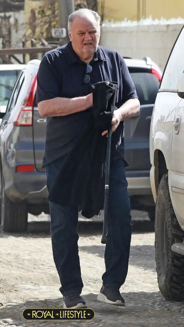 Chua xót tình cha con Meghan Markle: Bố ruột nguy kịch nơi đất khách, con gái gửi email hỏi thăm nhưng "bặt vô âm tín"?- Ảnh 2.