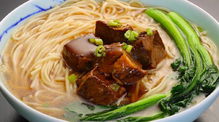 3 thói quen ăn mì 