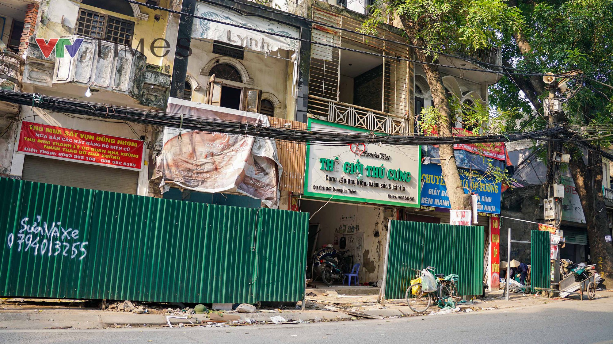 Người dân khẩn trương di dời, bàn giao mặt bằng cho dự án Vành đai 1 đoạn Hoàng Cầu - Voi Phục- Ảnh 8. Người dân khẩn trương di dời, bàn giao mặt bằng cho dự án Vành đai 1 đoạn Hoàng Cầu - Voi Phục- Ảnh 8.