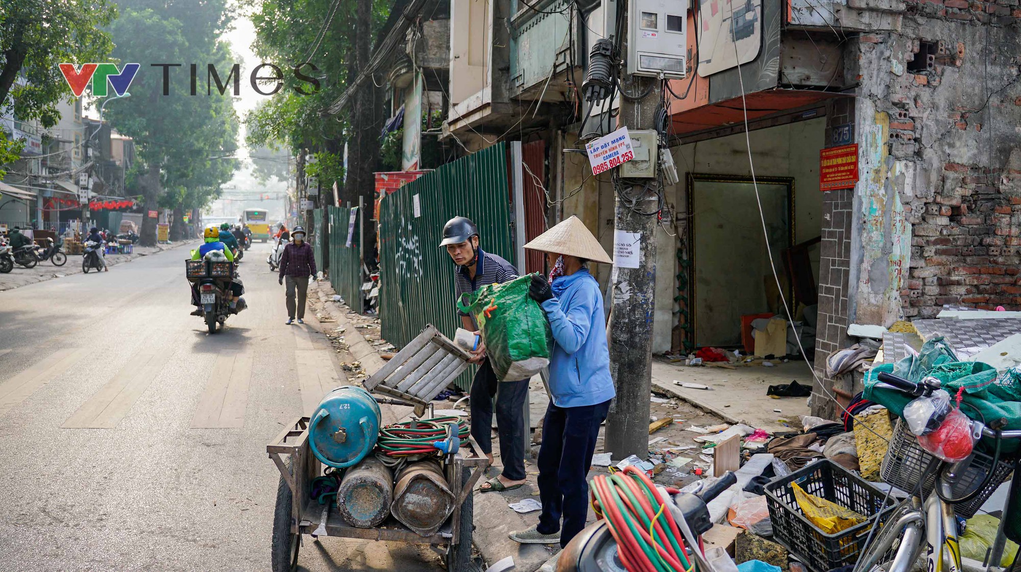 Người dân khẩn trương di dời, bàn giao mặt bằng cho dự án Vành đai 1 đoạn Hoàng Cầu - Voi Phục- Ảnh 5. Người dân khẩn trương di dời, bàn giao mặt bằng cho dự án Vành đai 1 đoạn Hoàng Cầu - Voi Phục- Ảnh 5.