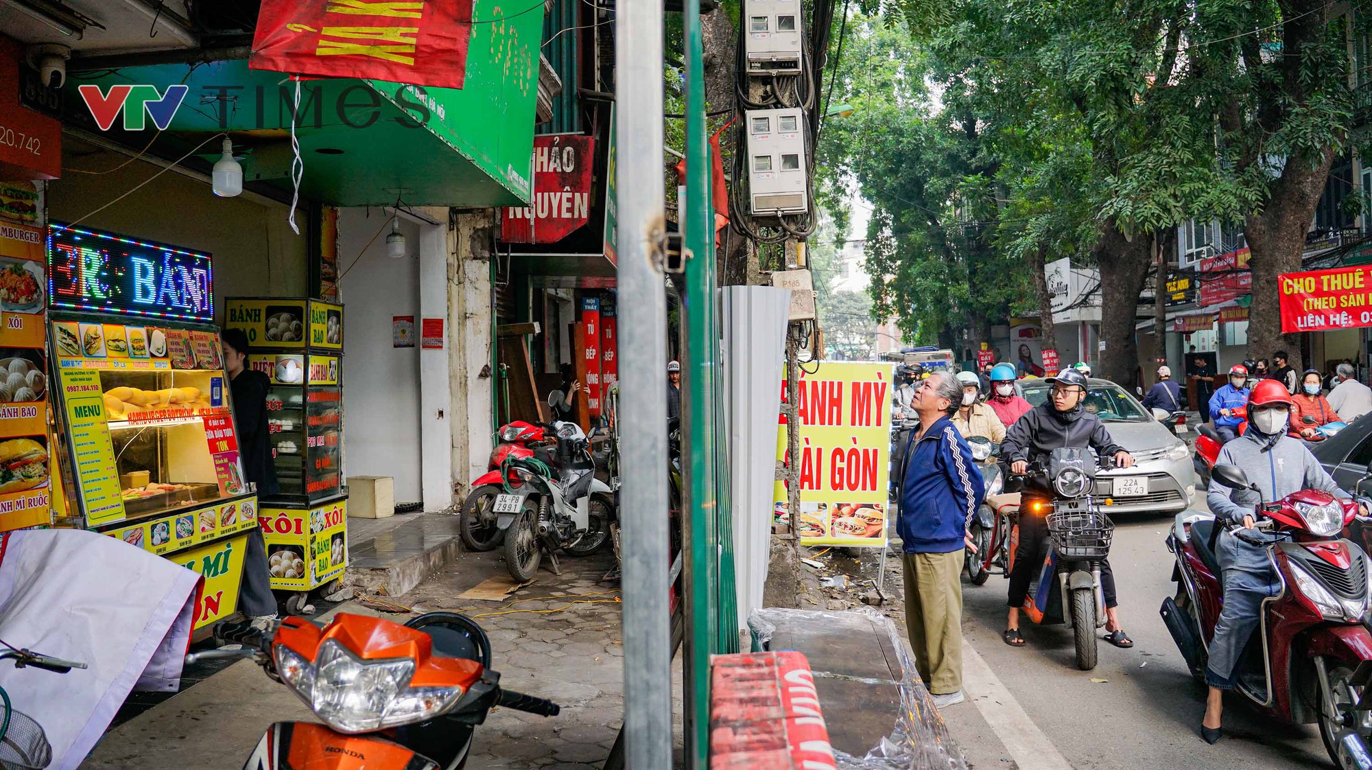 Người dân khẩn trương di dời, bàn giao mặt bằng cho dự án Vành đai 1 đoạn Hoàng Cầu - Voi Phục- Ảnh 9. Người dân khẩn trương di dời, bàn giao mặt bằng cho dự án Vành đai 1 đoạn Hoàng Cầu - Voi Phục- Ảnh 9.