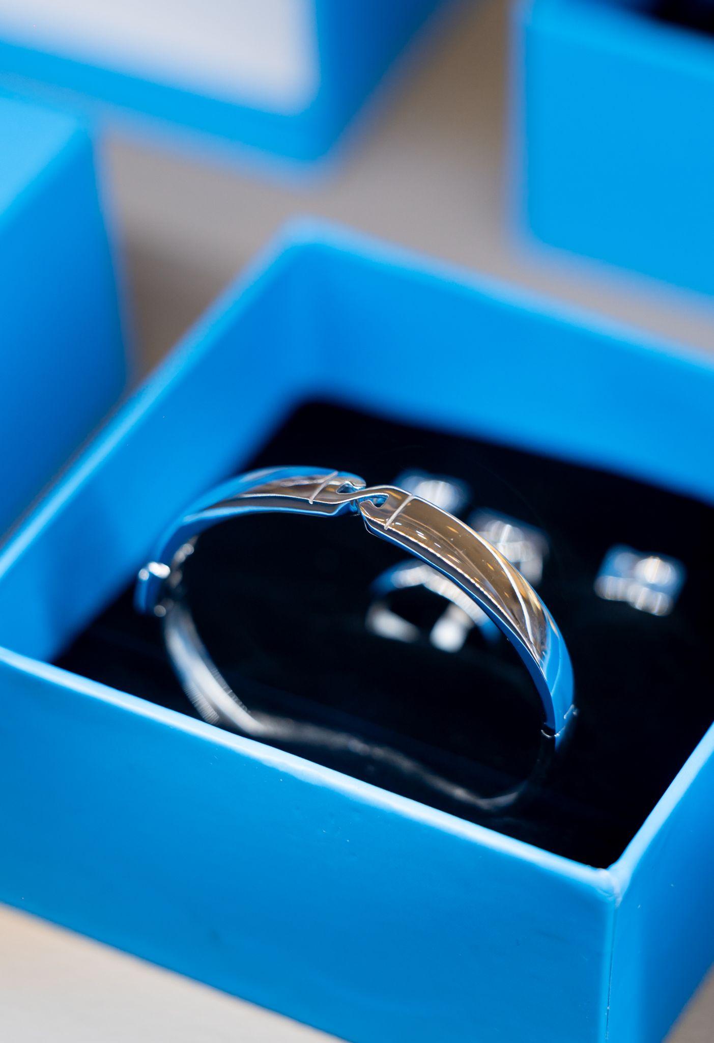 Dopamine xếp hàng dài trong ngày mở bán bộ sưu tập FOREVER- Ảnh 4. Dopamine xếp hàng dài trong ngày mở bán bộ sưu tập FOREVER- Ảnh 4.