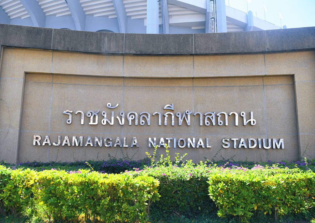 Cận cảnh xe dò bom mìn xuất hiện tại SVĐ Rajamangala trước giờ lễ khai mạc SEA Games 33- Ảnh 13. Cận cảnh xe dò bom mìn xuất hiện tại SVĐ Rajamangala trước giờ lễ khai mạc SEA Games 33- Ảnh 13.