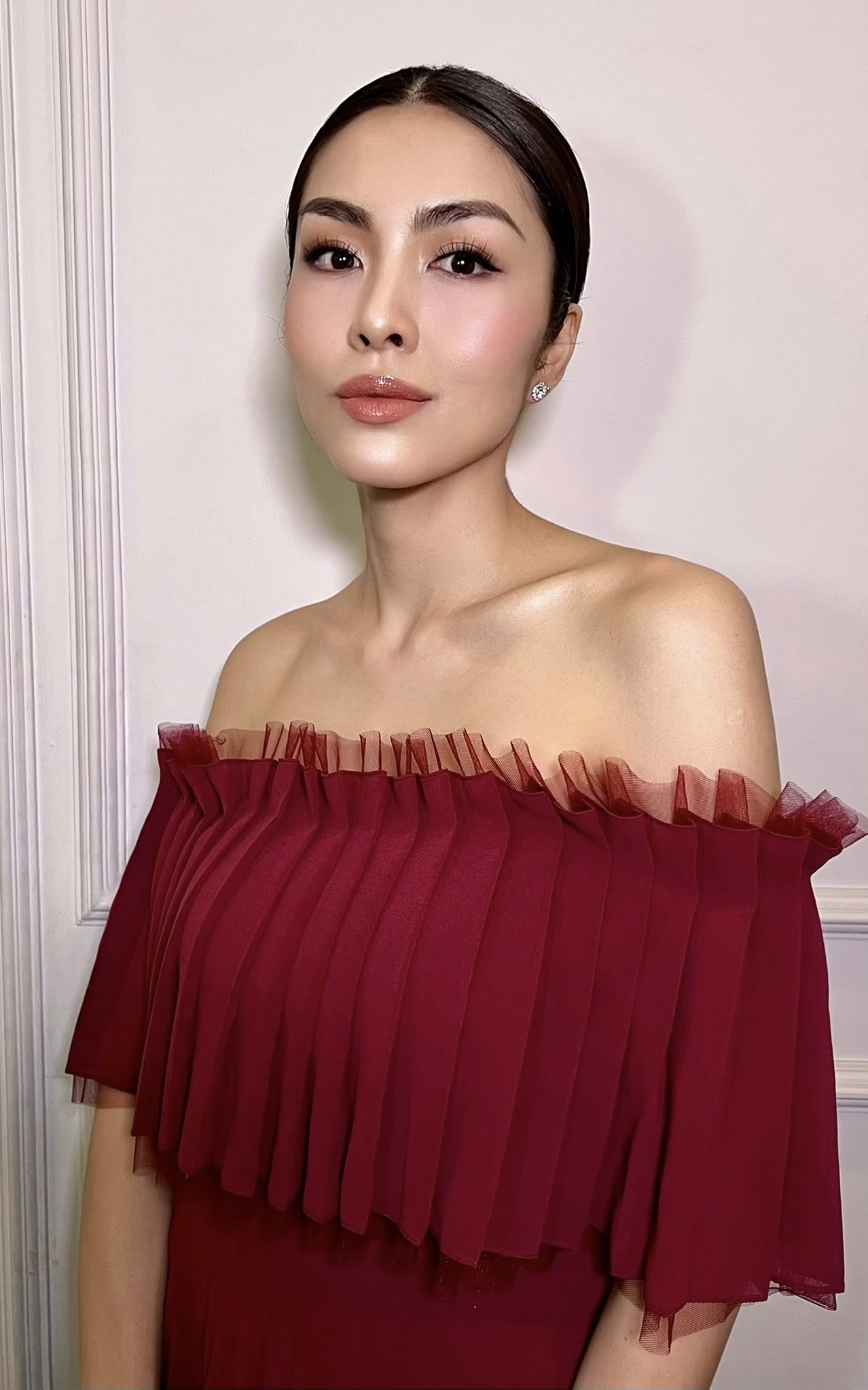 Đã tìm ra bộ đầm đỏ 