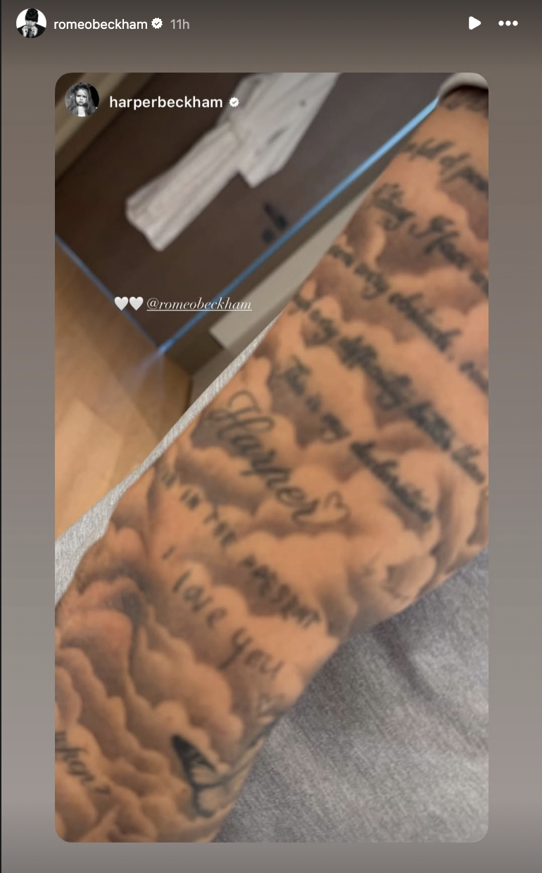 Khoảnh khắc viral: David Beckham cười tít mắt, ôm trọn con gái Harper, chiều cao của tiểu thư út khiến netizen ngỡ ngàng- Ảnh 1. Khoảnh khắc viral: David Beckham cười tít mắt, ôm trọn con gái Harper, chiều cao của tiểu thư út khiến netizen ngỡ ngàng- Ảnh 1.