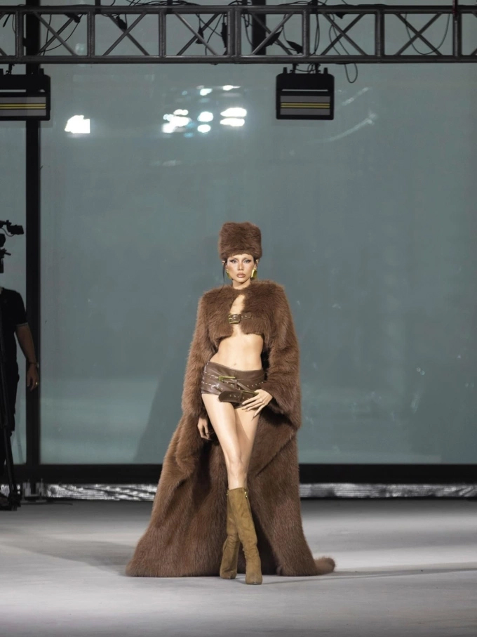 Võ Hoàng Yến giảm 4kg trong 1 tháng: Thực đơn toàn món ngon bổ lại ổn định nội tiết cho phụ nữ sau sinh- Ảnh 1.