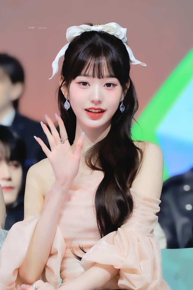 Công chúa Kpop trở thành cô dâu được khao khát nhất MXH- Ảnh 9. Công chúa Kpop trở thành cô dâu được khao khát nhất MXH- Ảnh 9.
