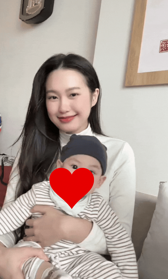 Bức ảnh khiến vợ Văn Hậu được v&iacute; như 