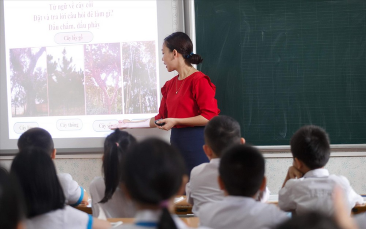 "Dừng dạy thêm tôi tiết kiệm tiền triệu mỗi tháng, không sợ con bị trù dập"- Ảnh 2.