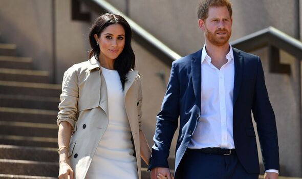 Harry và Meghan sẽ không bao giờ mất tước hiệu hoàng gia?- Ảnh 1.