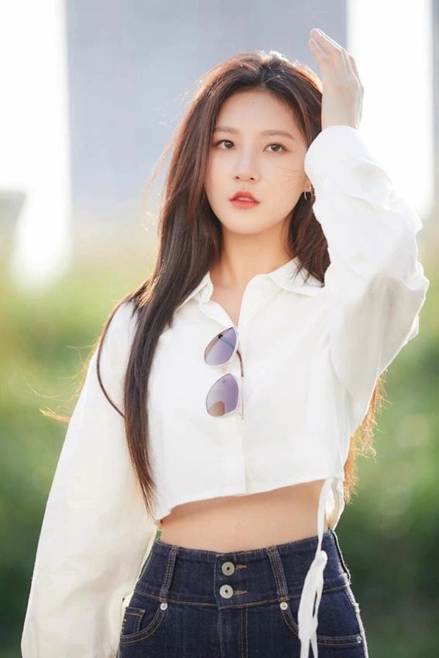 Báo Hàn hé lộ độc quyền tháng ngày cuối đời của Kim Sae Ron, xót xa dự định quay lại showbiz tuổi 25- Ảnh 1. Báo Hàn hé lộ độc quyền tháng ngày cuối đời của Kim Sae Ron, xót xa dự định quay lại showbiz tuổi 25- Ảnh 1.