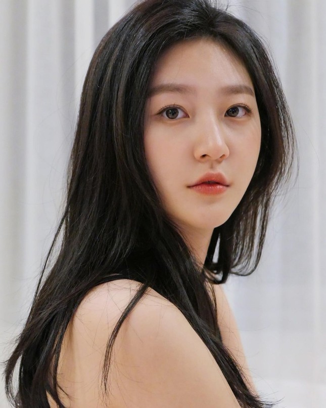 Bi kịch của Kim Sae Ron - từ đỉnh cao xuống vực thẳm- Ảnh 6. Bi kịch của Kim Sae Ron - từ đỉnh cao xuống vực thẳm- Ảnh 6.