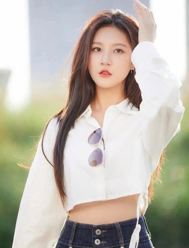 Bi kịch của Kim Sae Ron - từ đỉnh cao xuống vực thẳm- Ảnh 8. Bi kịch của Kim Sae Ron - từ đỉnh cao xuống vực thẳm- Ảnh 8.