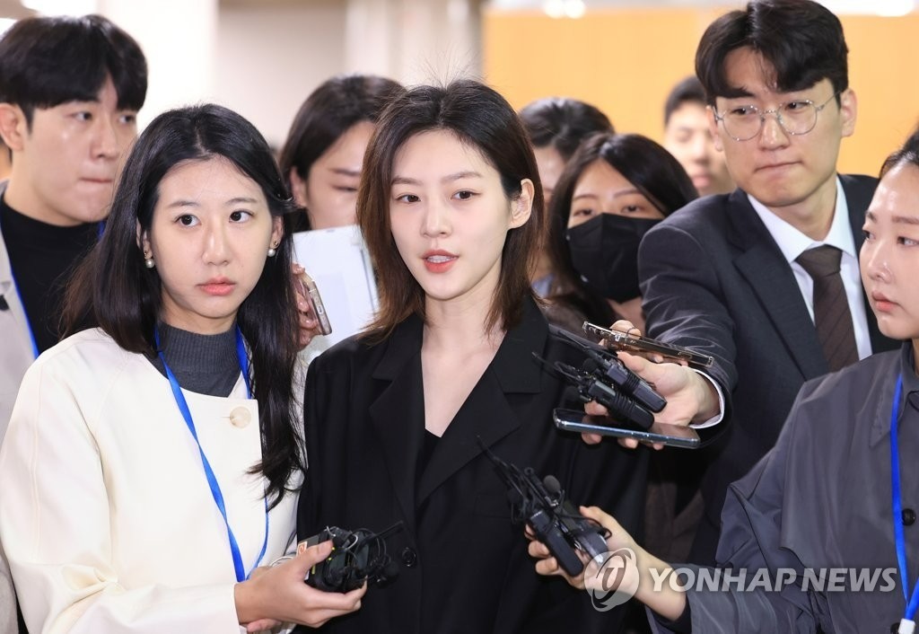 Ai nhấn chìm Kim Sae Ron ở tuổi 25- Ảnh 1. Ai nhấn chìm Kim Sae Ron ở tuổi 25- Ảnh 1.