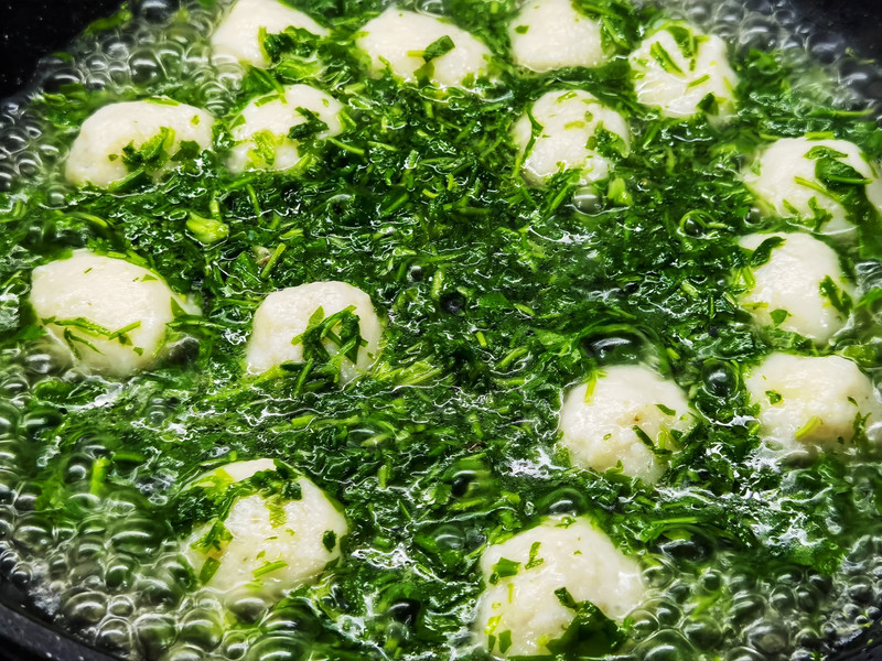 C&oacute; 6 loại rau m&ugrave;a xu&acirc;n cực ngon nhưng bạn nhất định phải chần trước khi nấu ăn: Rất nhiều người thường bỏ qua- Ảnh 26.