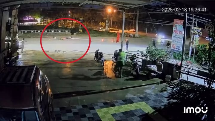 Nam thanh ni&ecirc;n 'th&ocirc;ng chốt' nồng độ cồn, t&ocirc;ng trọng thương đại &uacute;y CSGT- Ảnh 1.