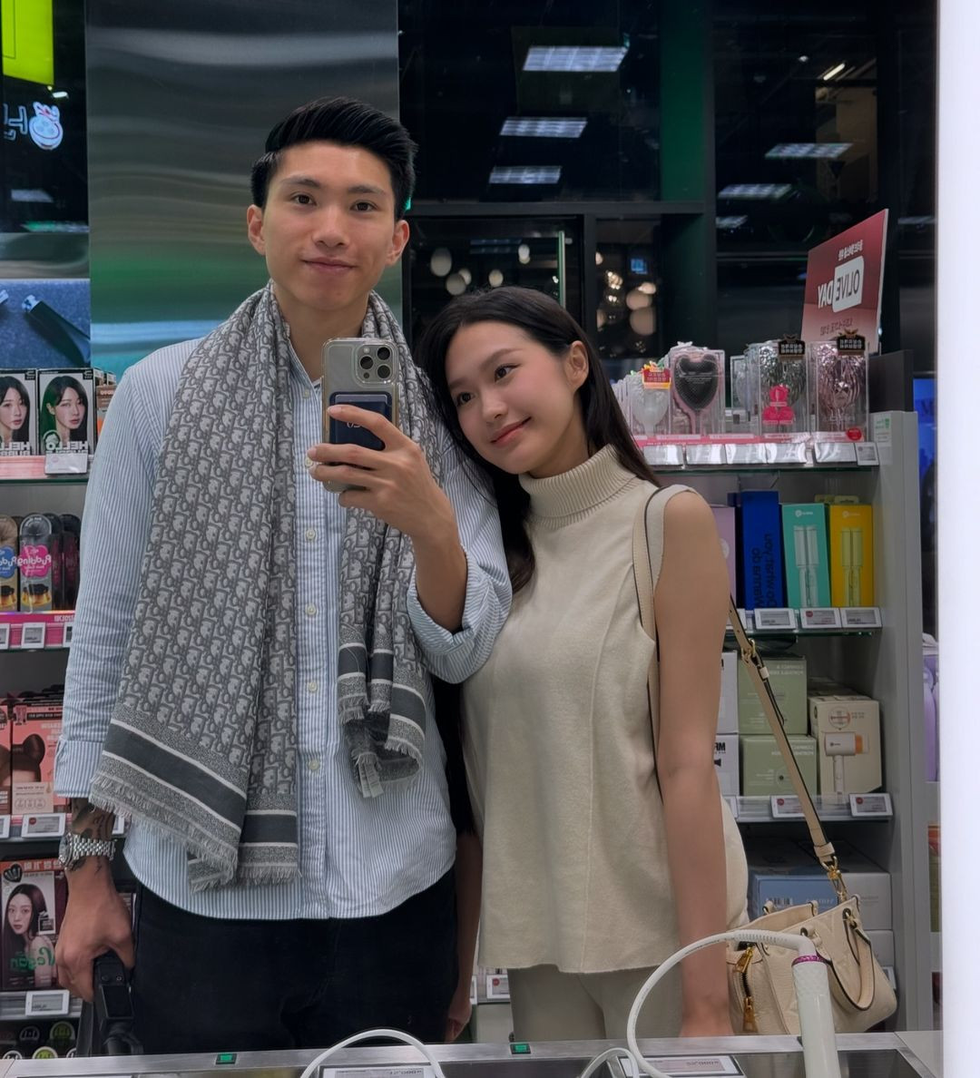 Doãn Hải My xinh bất chấp ảnh đời thường, nhan sắc sau khi sinh con cho Văn Hậu còn được khen hơn thời thi hoa hậu- Ảnh 6.