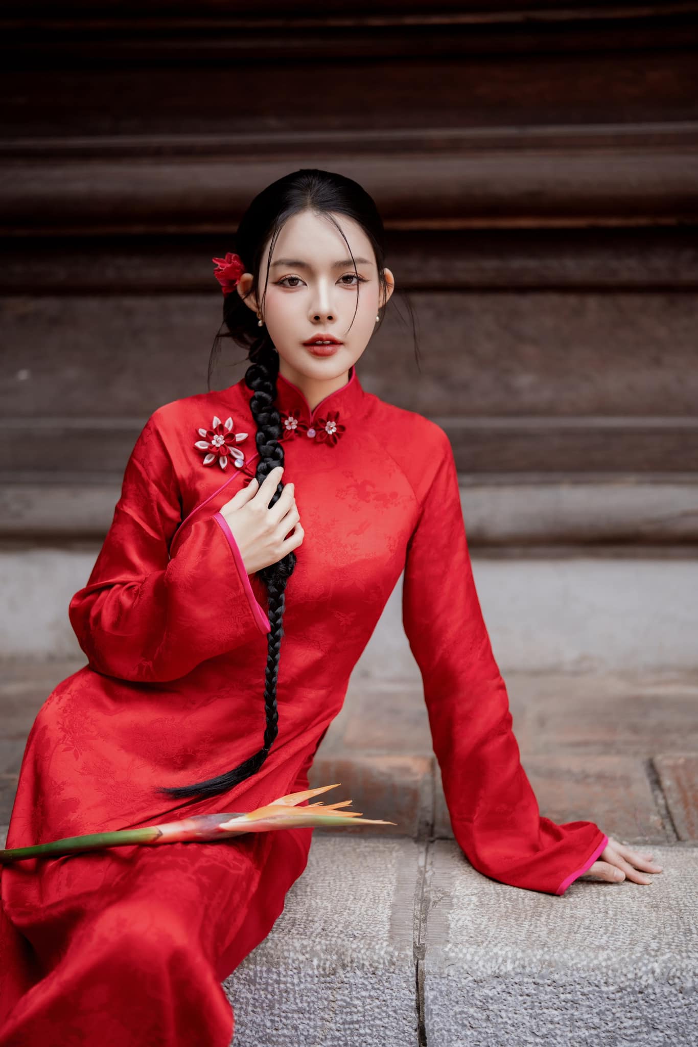 Văn Thanh vừa khoe ảnh nắm tay n&agrave;ng hotgirl sexy, gi&agrave;u c&oacute;, liền c&oacute; lu&ocirc;n th&ocirc;ng b&aacute;o g&acirc;y x&ocirc;n xao- Ảnh 3.